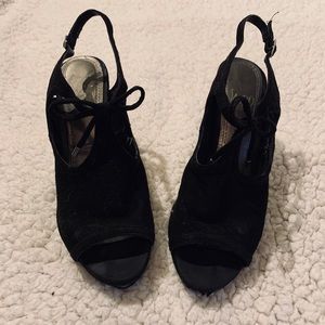 Impo Titan open toe suede black heel